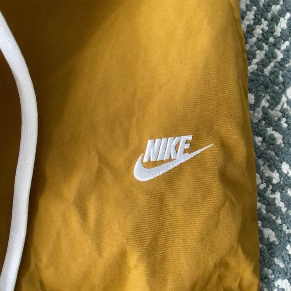 Nike Club Woven Tapered Pants Men's Medium Bronzine NWT DX0623-716